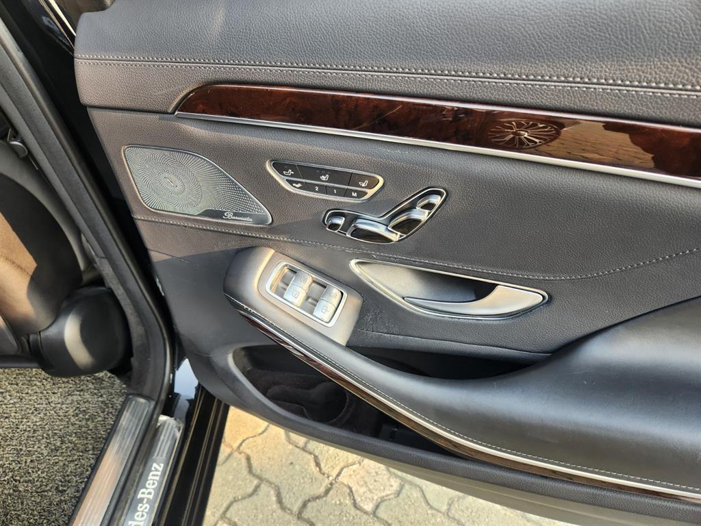 Mercedes Benz S Class - Vista 8