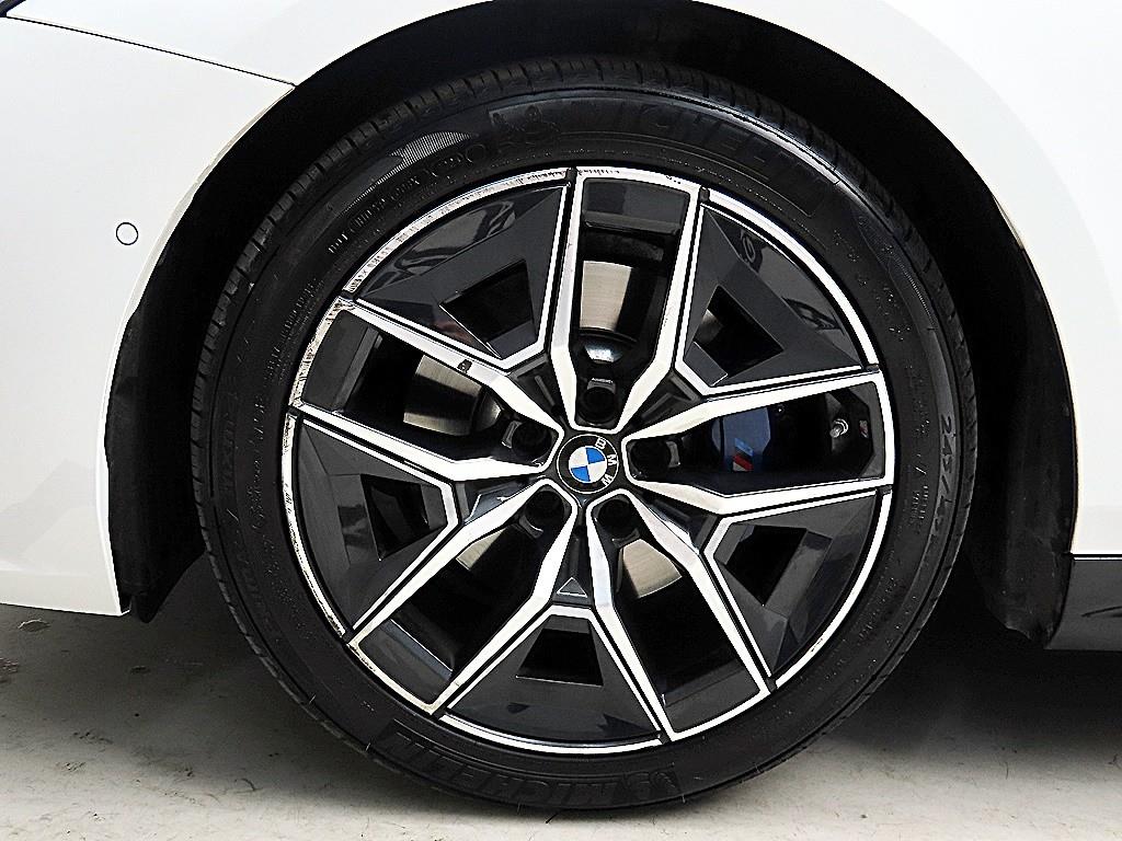 BMW 5 Series 2024 Blanco - Importación desde Corea - HF Imports Iquique - Foto 20