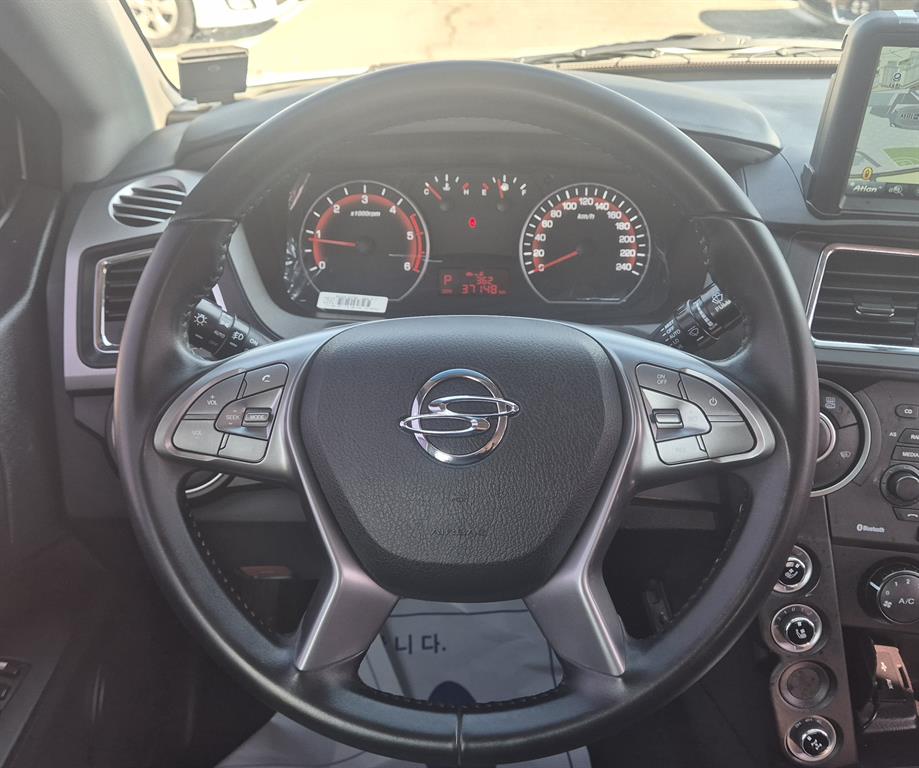 Ssangyong Korando - Vista 9