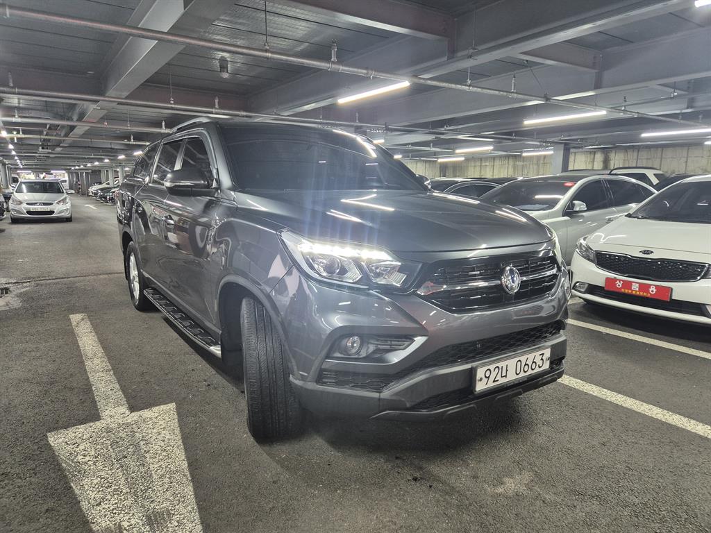Ssangyong Rexton - Vista 3