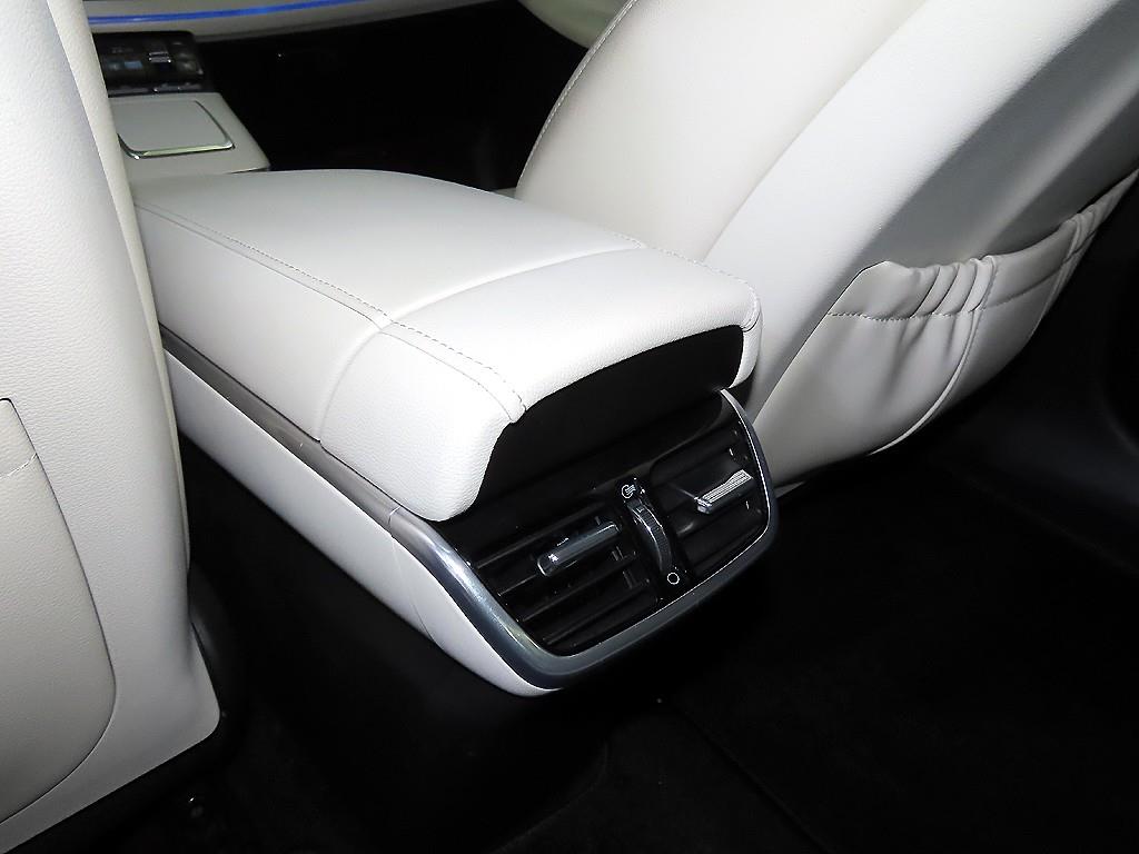 HYUNDAI Grandeur 2022 Negro - Importación desde Corea - HF Imports Iquique - Foto 18