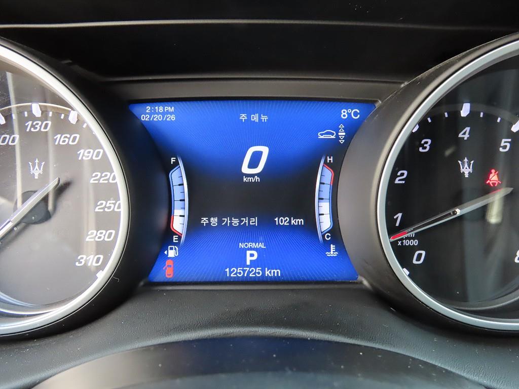 Maserati Levante - Vista 8