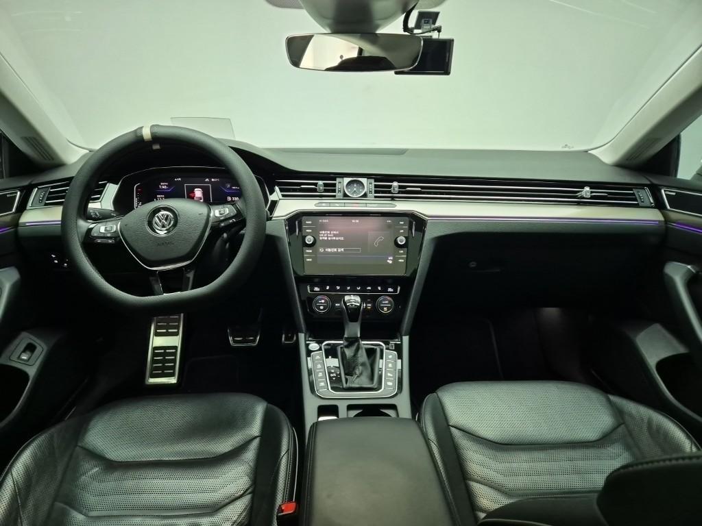 Volkswagen Arteon - Vista 7