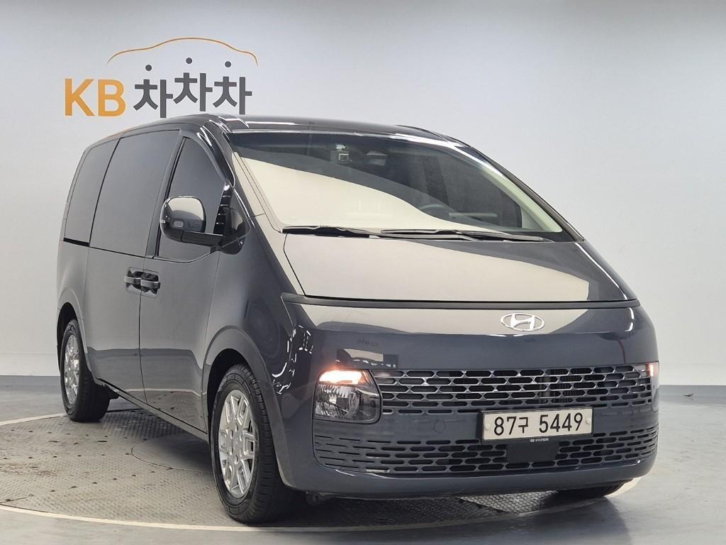 HYUNDAI Staria - Vista 4