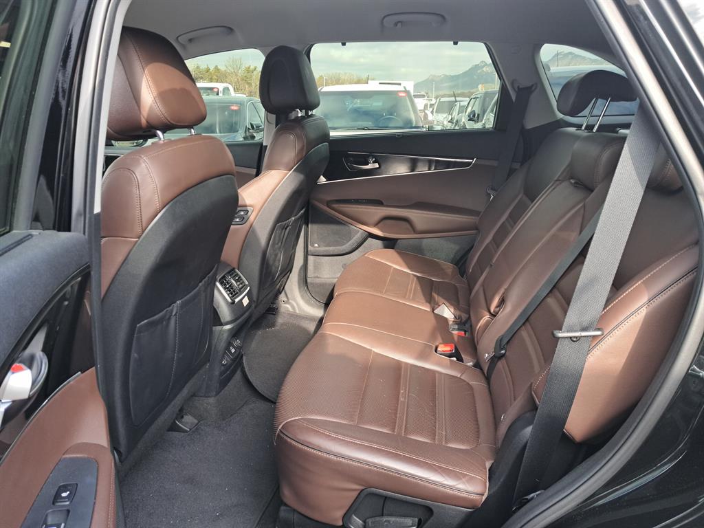 KIA Sorento 2016 Gris - Importación desde Corea - HF Imports Iquique - Foto 13