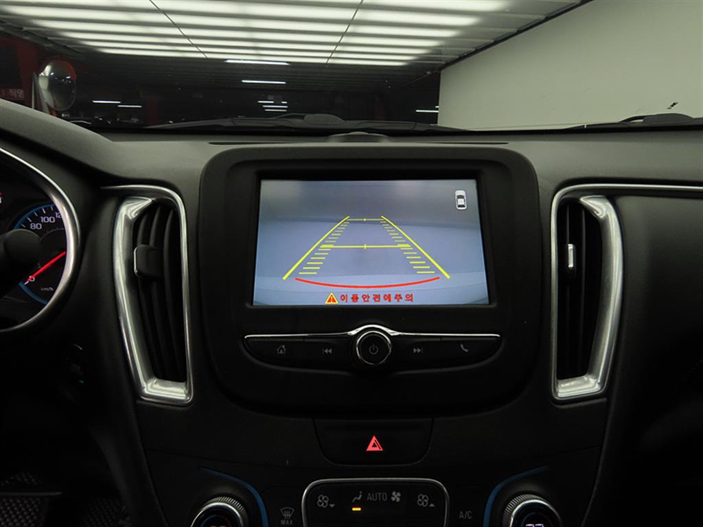 Chevrolet Malibu 2017 Blanco - Importación desde Corea - HF Imports Iquique - Foto 17