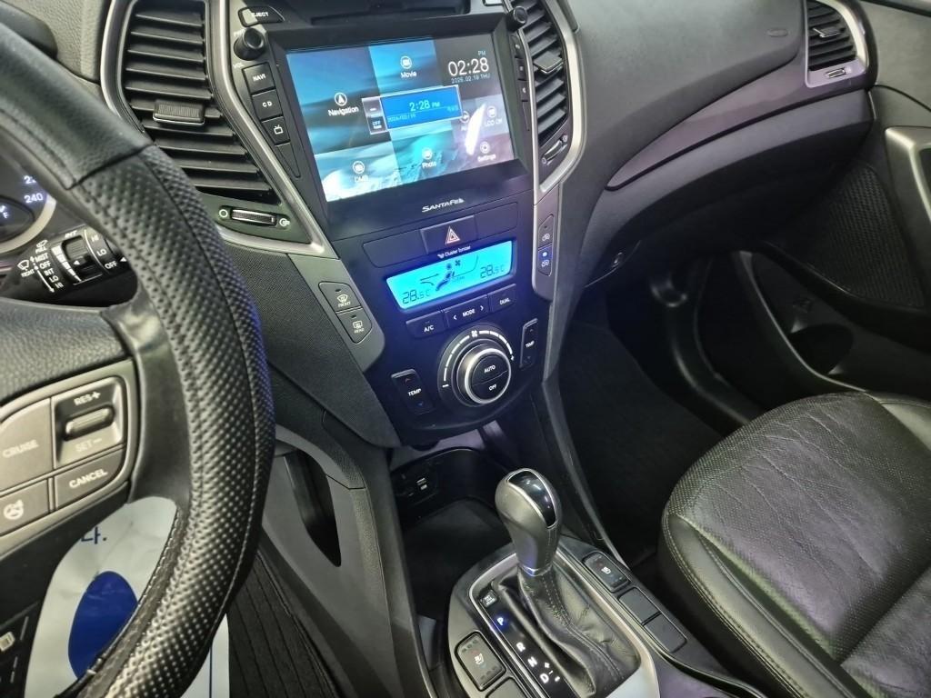 HYUNDAI Santa Fe - Vista 10