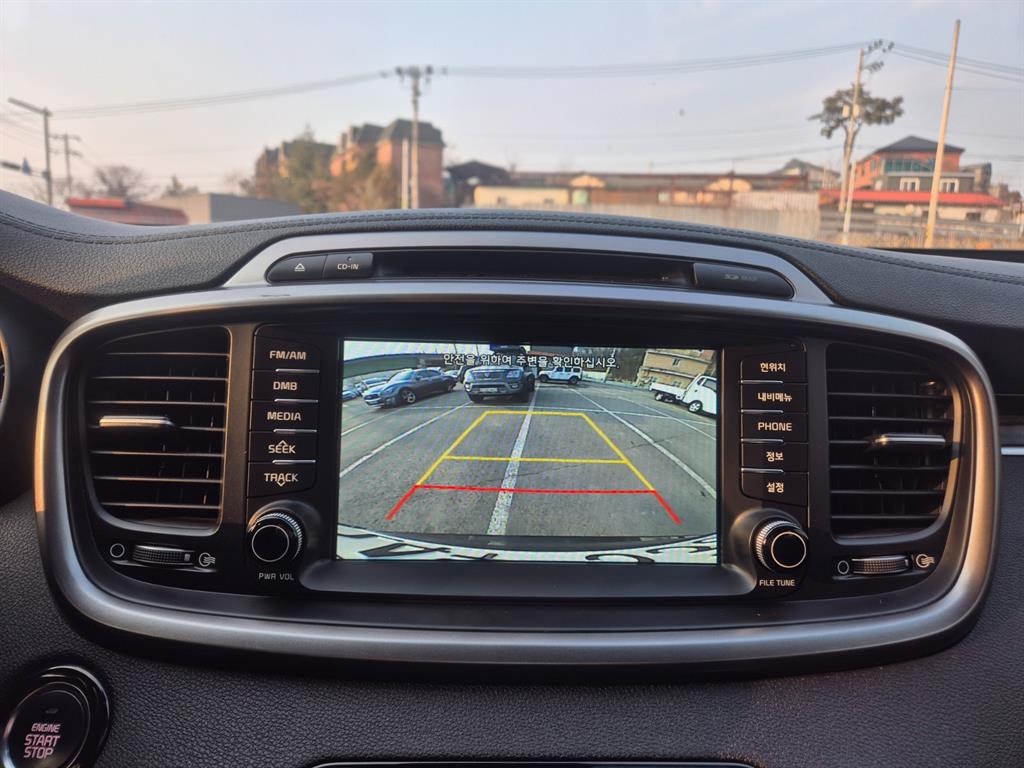 KIA Sorento - Vista 12