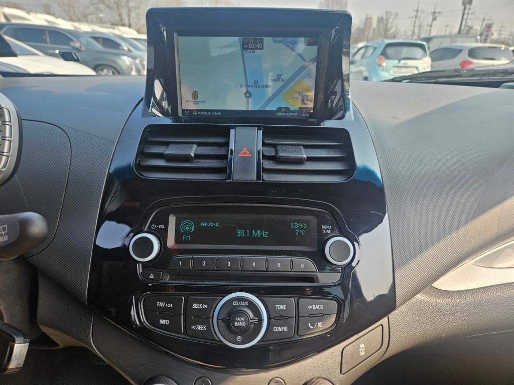 Chevrolet Spark - Vista 12