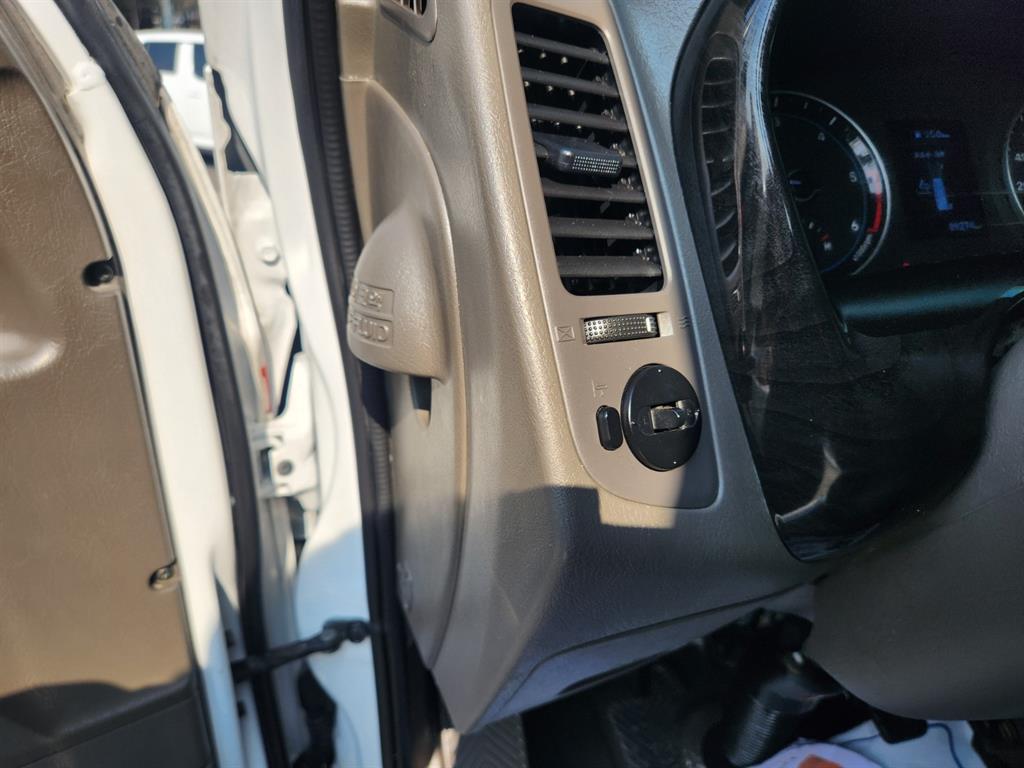 Small Truck Cargo (small) 2022 Blanco - Importación desde Corea - HF Imports Iquique - Foto 13