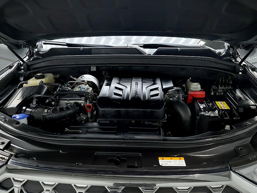 Ssangyong Rexton 2023 Gris - Importación desde Corea - HF Imports Iquique - Foto 8