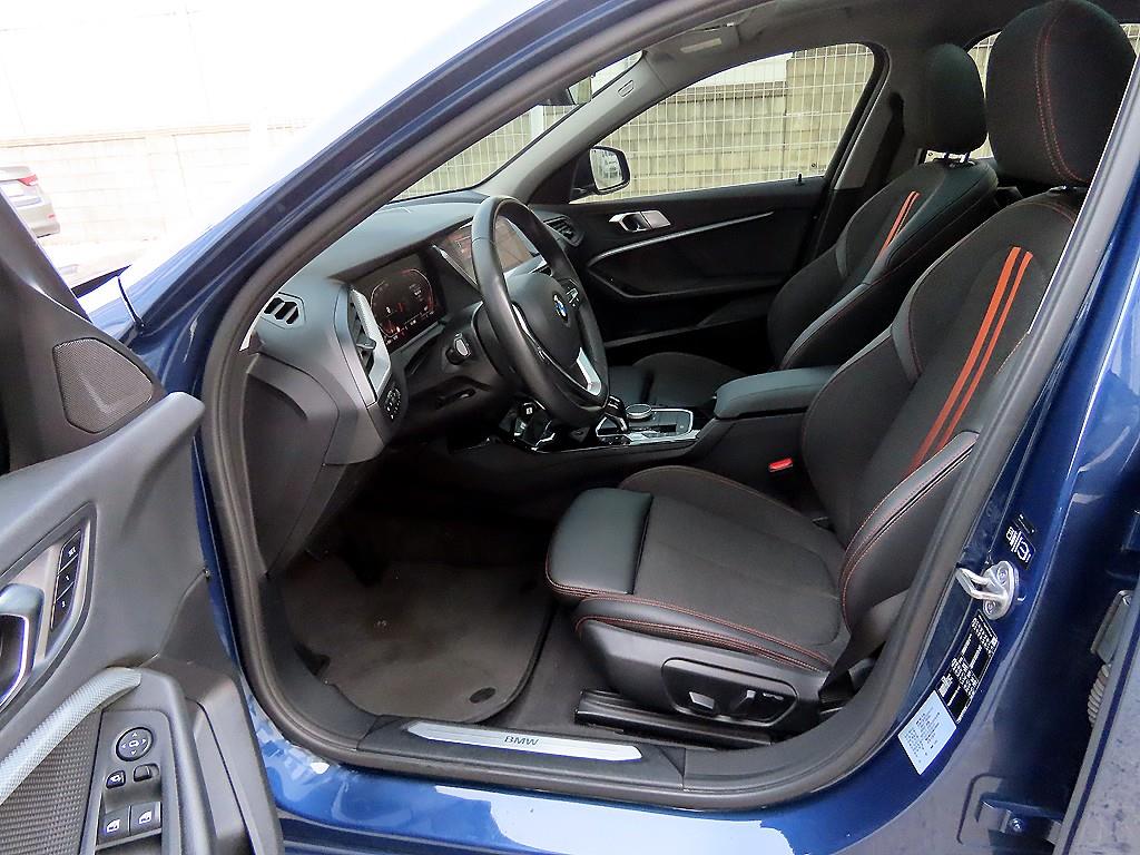 BMW 1 series - Vista 5