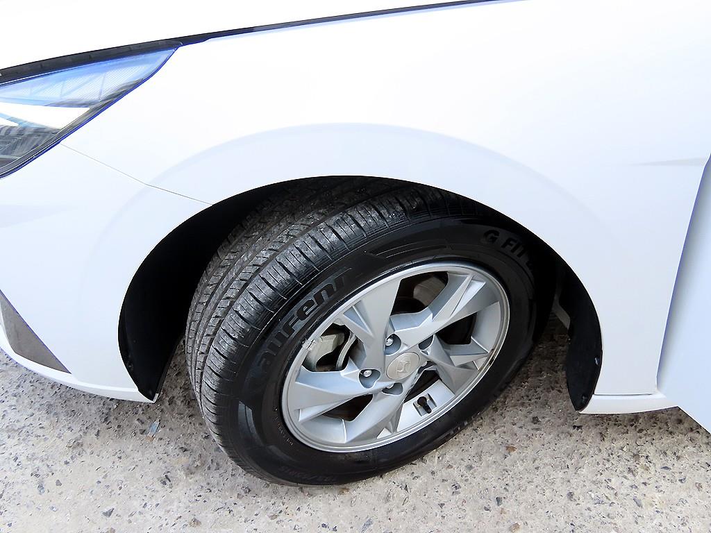 HYUNDAI Avante 2021 Blanco - Importación desde Corea - HF Imports Iquique - Foto 18