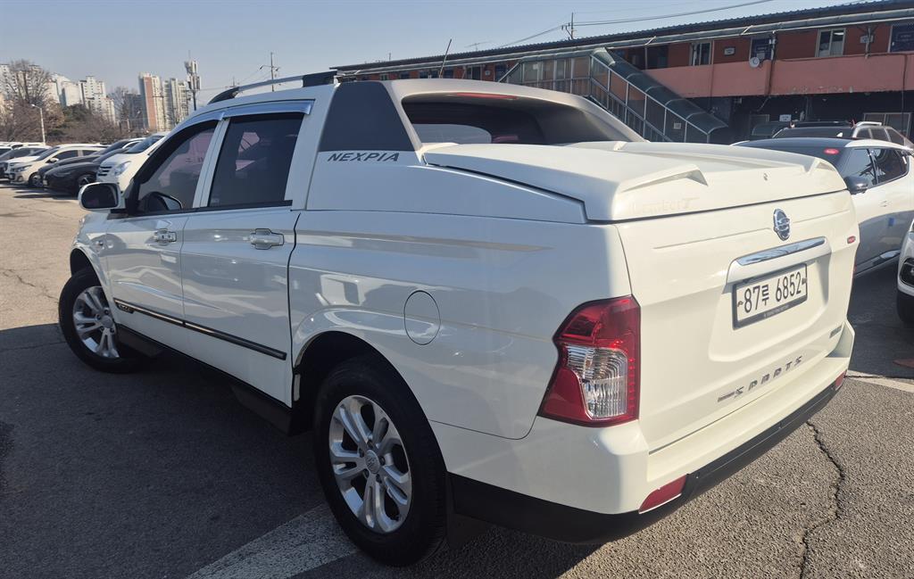Ssangyong Korando - Vista 6