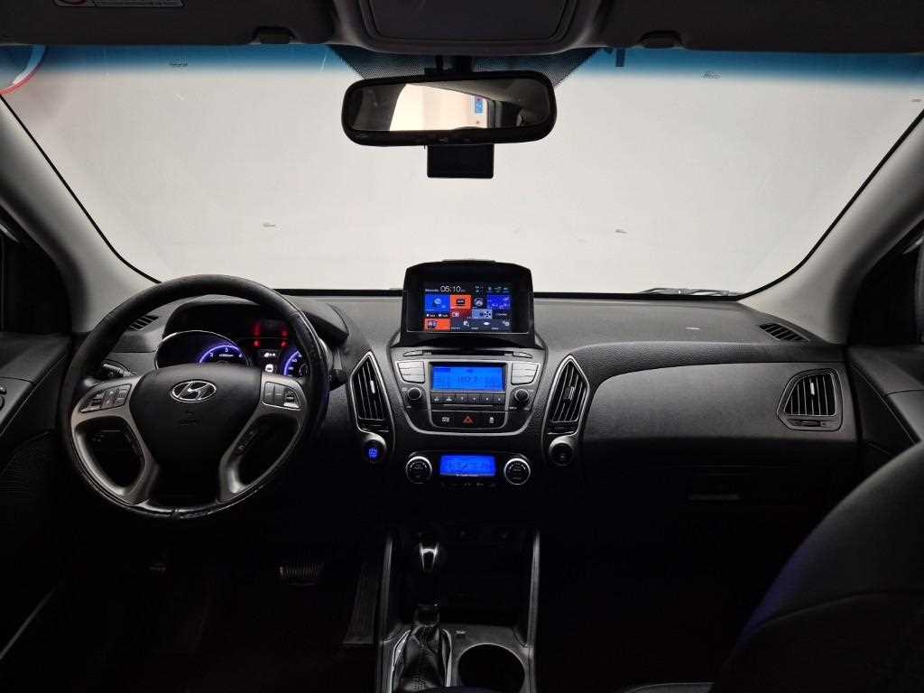 HYUNDAI Tucson - Vista 7