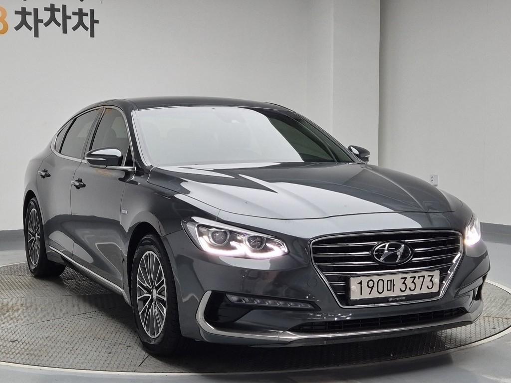 HYUNDAI Grandeur - Vista 4