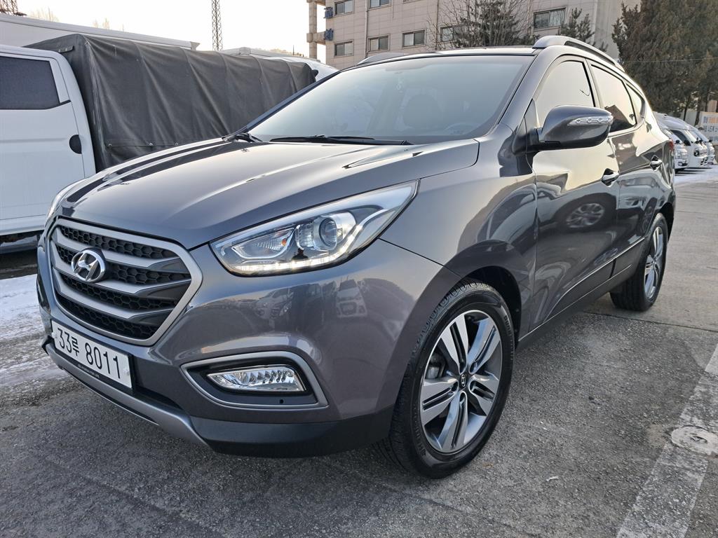 HYUNDAI Tucson 2015 Gris - Importación desde Corea - HF Imports Iquique - Foto 1