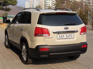 KIA Sorento - Vista 8