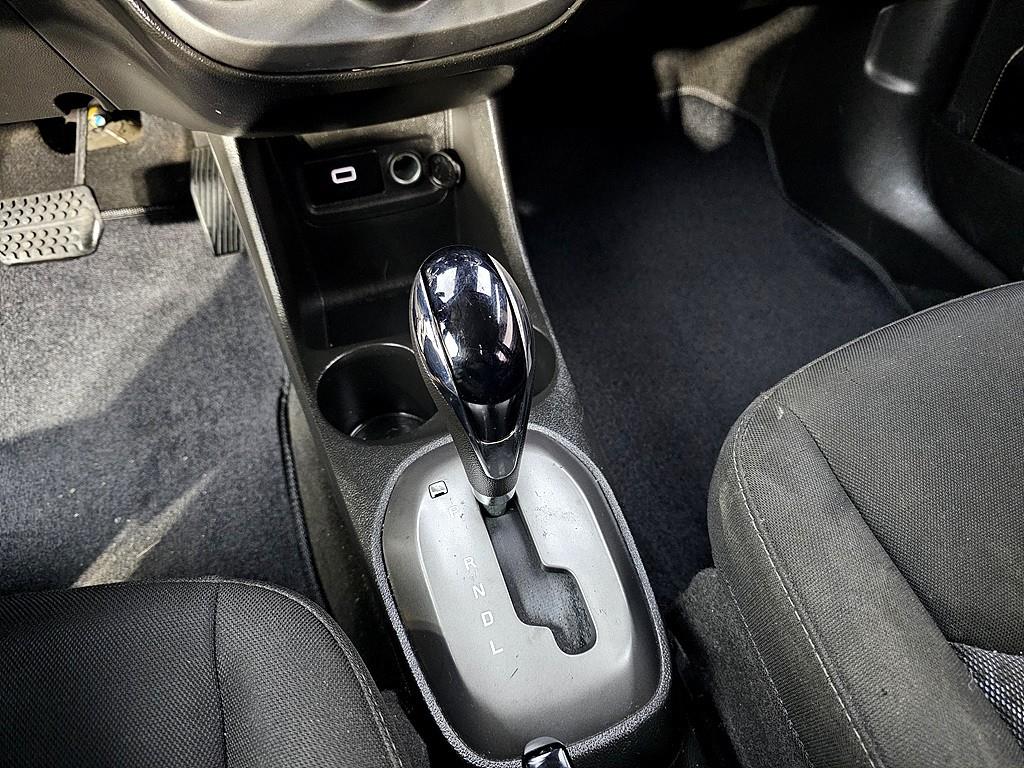 Chevrolet Spark 2019 the color of pearl - Importación desde Corea - HF Imports Iquique - Foto 13