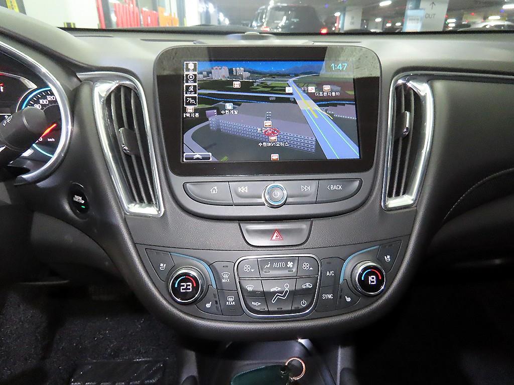 Chevrolet Malibu - Vista 11