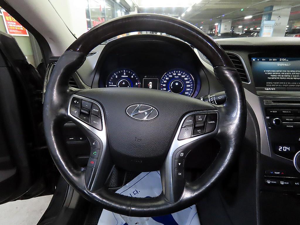 HYUNDAI Grandeur - Vista 8