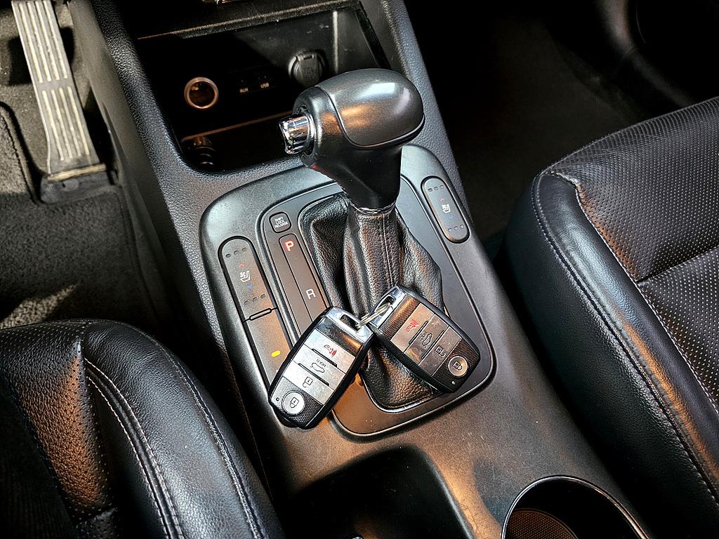 KIA K3 2013 Blanco - Importación desde Corea - HF Imports Iquique - Foto 15