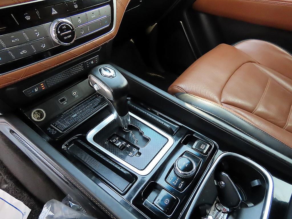 Ssangyong Rexton - Vista 10