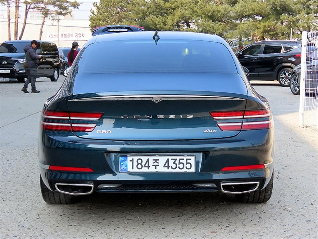 Genesis G80 - Vista 4