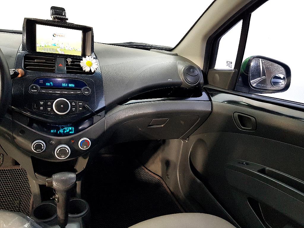 Chevrolet Spark - Vista 10