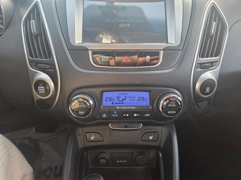 HYUNDAI Tucson - Vista 11