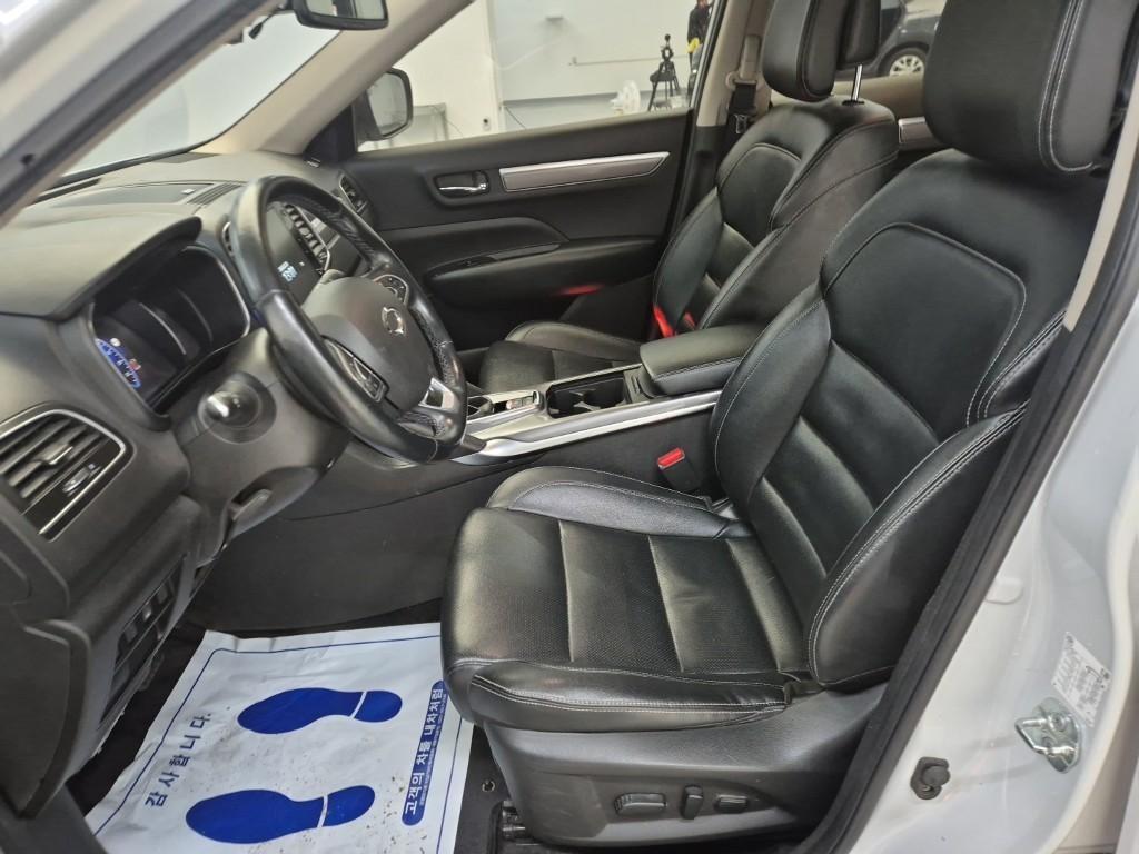 SAMSUNG QM6 2018 Blanco - Importación desde Corea - HF Imports Iquique - Foto 16