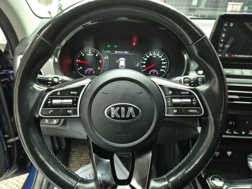 KIA Seltos 2020 Azul - Importación desde Corea - HF Imports Iquique - Foto 19