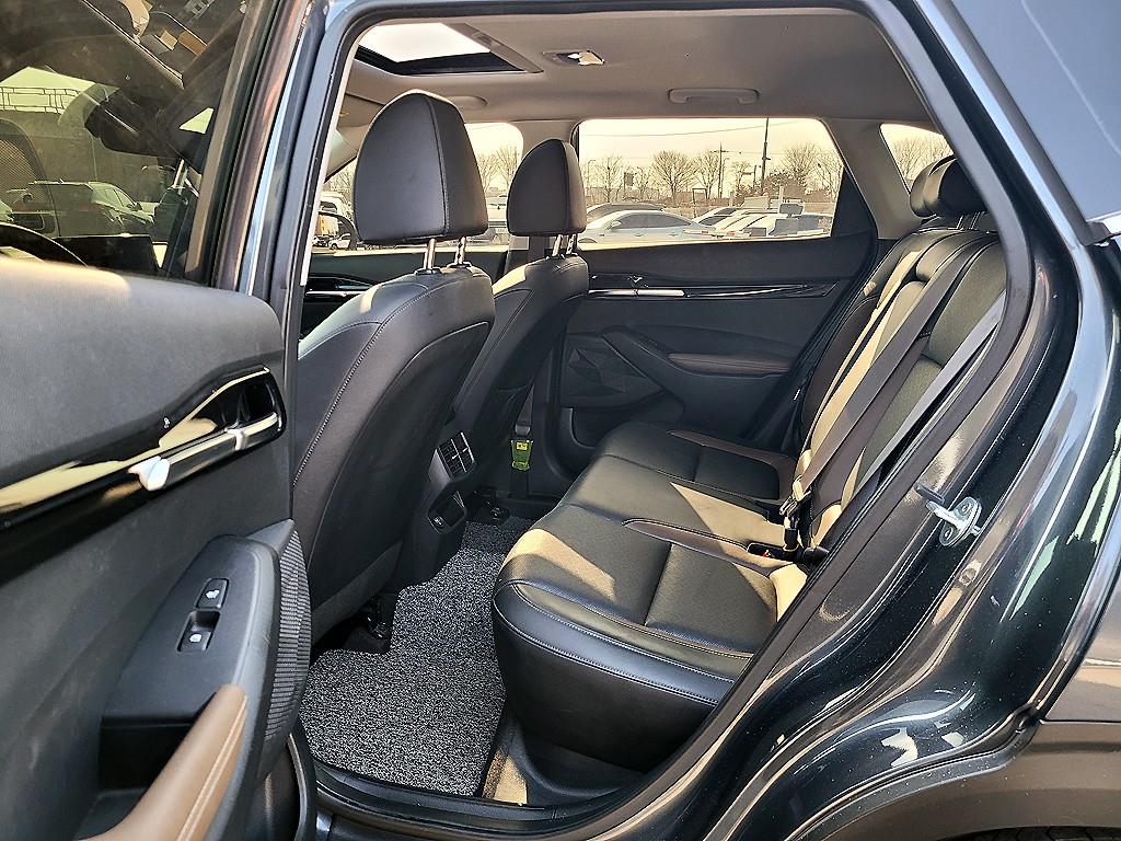 KIA Seltos - Vista 7