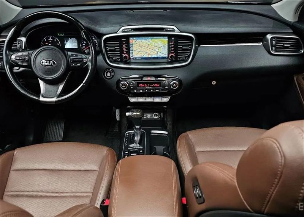 KIA Sorento - Vista 7