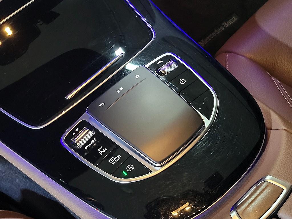 Mercedes Benz E class 2021 - Importación desde Corea - HF Imports Iquique - Foto 17