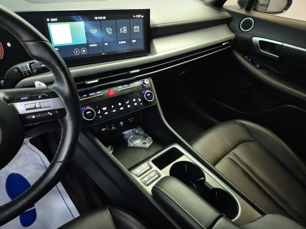 HYUNDAI Sonata - Vista 10