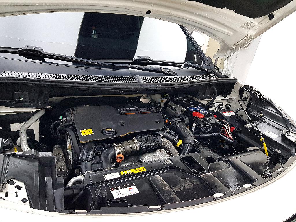 Peugeot 3008 - Vista 6