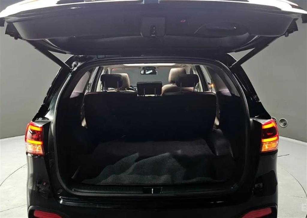 KIA Sorento 2016 Negro - Importación desde Corea - HF Imports Iquique - Foto 20