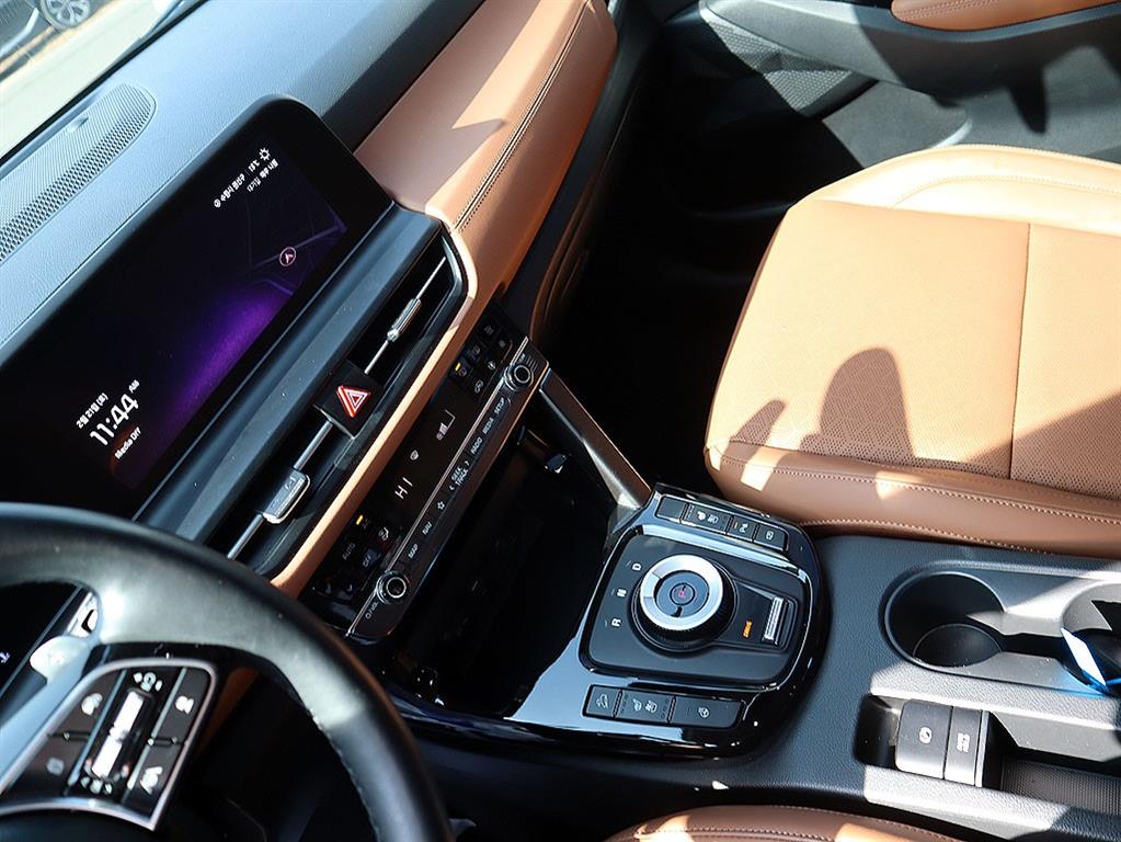 KIA Seltos 2024 Blanco - Importación desde Corea - HF Imports Iquique - Foto 10