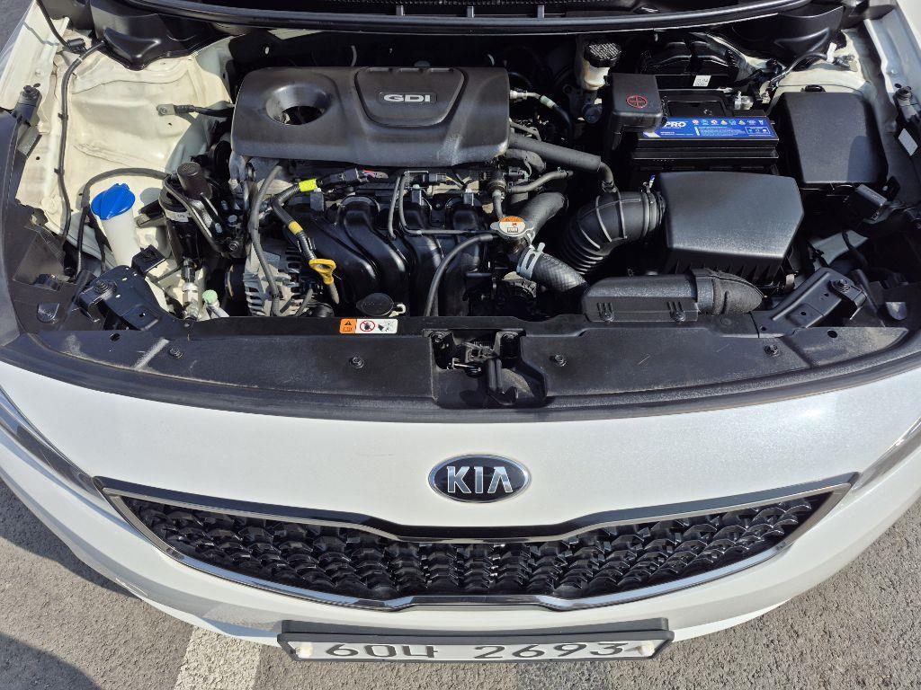 KIA K3 2017 Blanco - Importación desde Corea - HF Imports Iquique - Foto 19