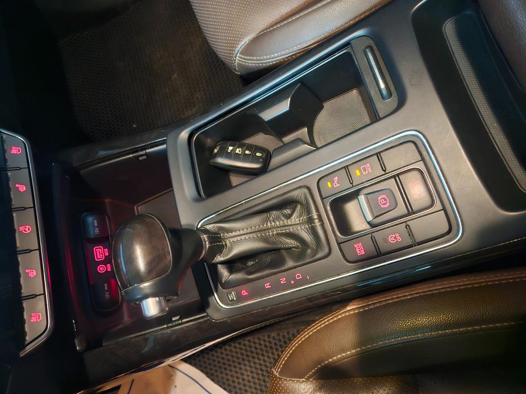 KIA Sorento - Vista 11