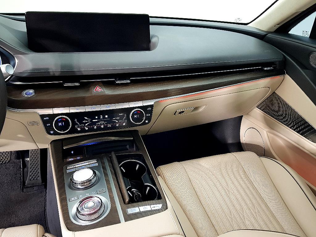 Genesis G80 - Vista 10