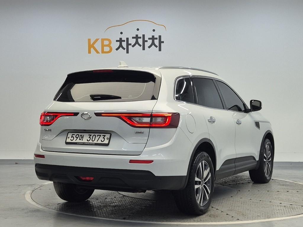 SAMSUNG QM6 - Vista 4