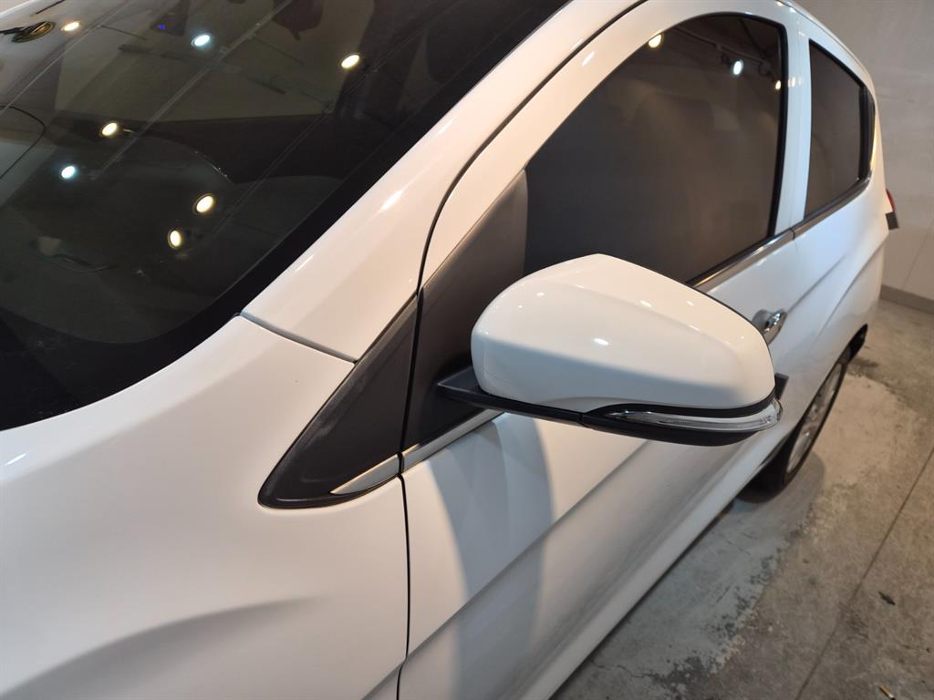 Chevrolet Spark - Vista 5