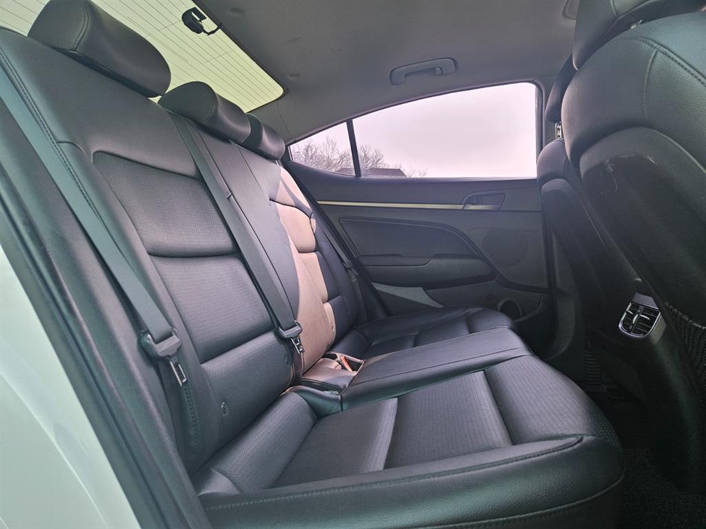 HYUNDAI Avante 2017 Blanco - Importación desde Corea - HF Imports Iquique - Foto 15