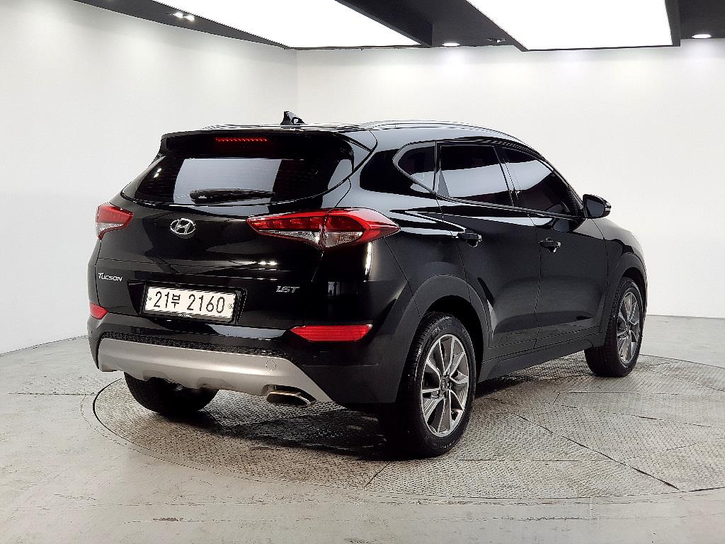 HYUNDAI Tucson - Vista 4