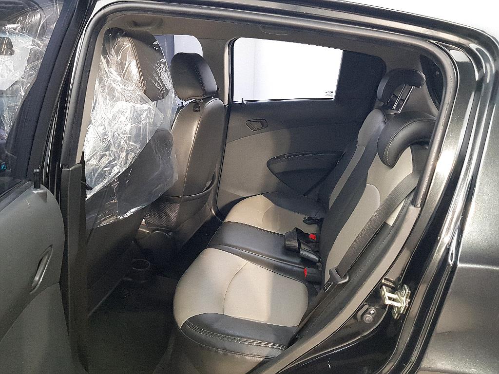 Chevrolet Spark - Vista 9