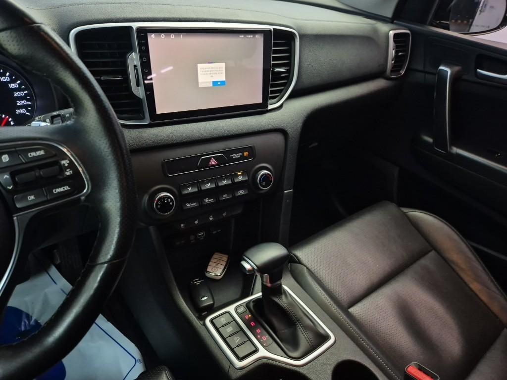 KIA Sportage - Vista 11