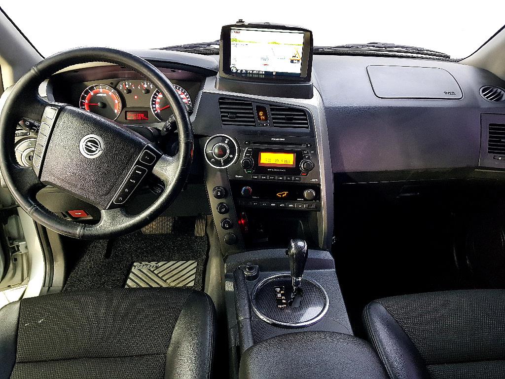 Ssangyong Korando - Vista 5