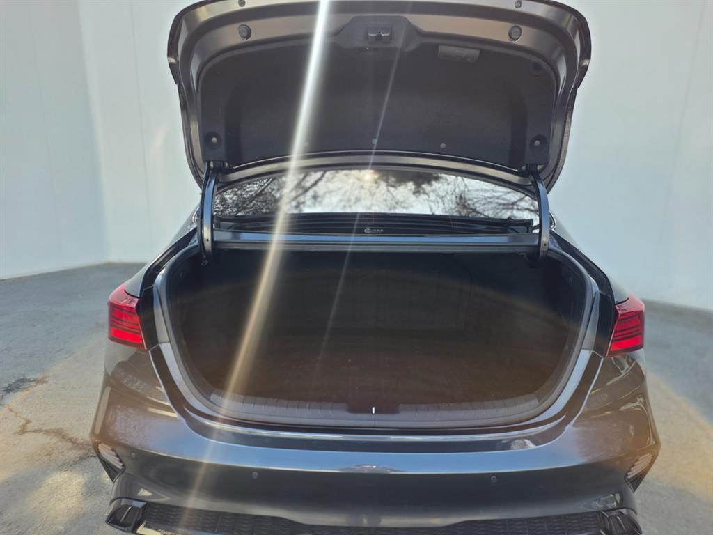 KIA K3 2022 Gris - Importación desde Corea - HF Imports Iquique - Foto 17